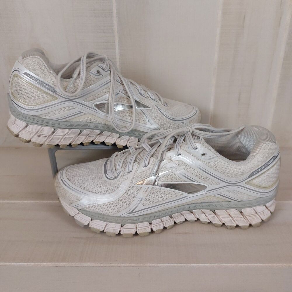Brooks Adrenaline GTS 16 Womens Sz 8.5 Running Shoes White 1202031B169